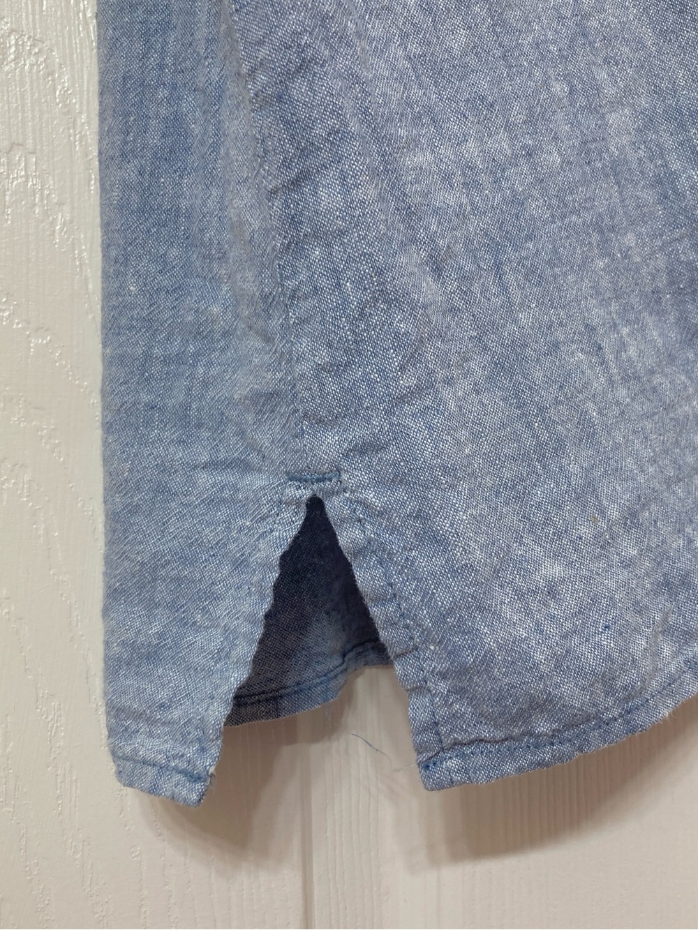 Kim Rogers Linen Blend Chambray Blue Button Down Shirt Medium Coastal Grandma - Picture 4 of 6